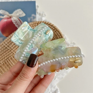 Elegant large acetic acid shark hair claw with pearls and marble pattern for women
