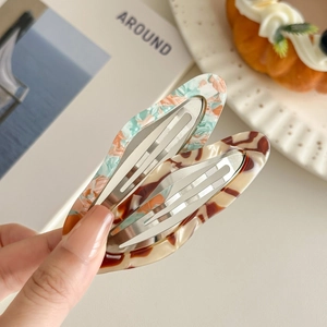 Elegant oil painting style cloud oval hair clip set with floral and tortoiseshell patterns