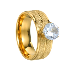 Goldener Sechskant-Solitärring mit doppelten Mattstreifen in einer Seitenansicht