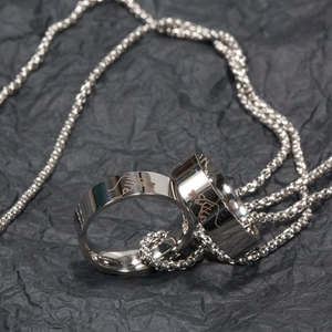 Minimalist Stainless Steel Ring Pendant Necklace For Men Women Silver Finger Heart Gesture Heart Pattern Couple Jewelry