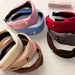 Cerchietto per Capelli Largo in Tessuto Imbottito in Spugna da Donna con Decorazione Animale in Metallo Elegante Accessori per Capelli per Lavaggio Viso