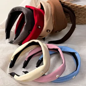 Set di cerchietti imbottiti in spugna multicolore con piccolo logo a cavallo dorato