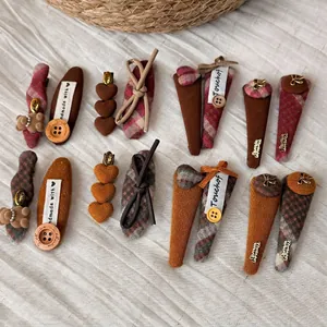 Retro Plaid Bear Hair Clip Set Vintage Heart Bow Duckbill Clip For Women Autumn Winter Handmade Fabric Hairpins Sweet Hair Accessories