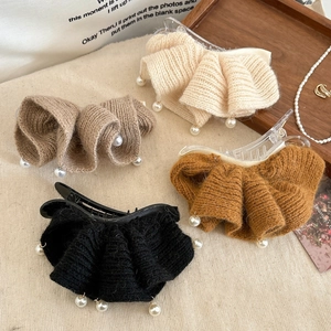 Lot de quatre barrettes à cheveux tricotées avec perles pour femmes styles hivernaux