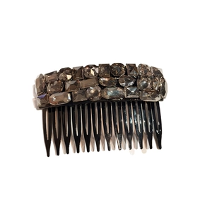 Elegant rhinestone hair comb with sparkling crystals for hair styling and non-slip hold