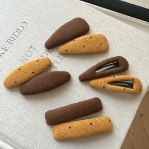 Korean Style Knitted Felt Hair Clips Autumn Winter Polka Dot BB Hairpins For Women Daily Decorative Hair Accessories