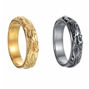 Relief dragon pattern ring set in polished gold and vintage silver finish