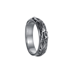Vintage silver-tone metal ring with intricate Chinese dragon relief engraving for men