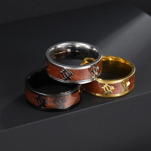 Set de bagues pour hommes avec motif tortue et bois d'acacia en argent, noir et doré