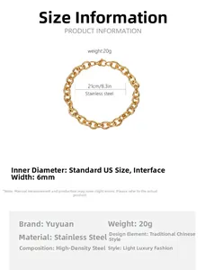 Détail du bracelet chaîne en acier titane doré de 6mm avec dimensions de 21cm de long