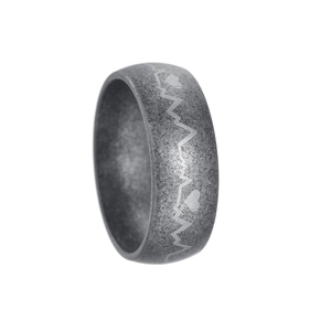 Bague vintage en acier titane gris avec gravure ECG battement de cœur et fini brossé