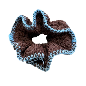 French vintage knit scrunchie in brown and blue yarn with double-layer texture
