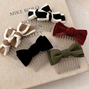 Vintage plush bow hair comb set in knit and velvet textures with silver metal teeth