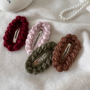 Handmade woven plush BB hair clips set in candy colors for autumn and winter outfits