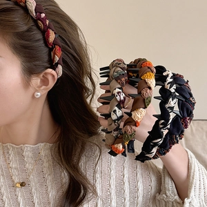 Women Knitted Braided Headband Non-Slip Hair Hoop Vintage Winter Retro Hair Accessory Wide Headwear For Daily Styling