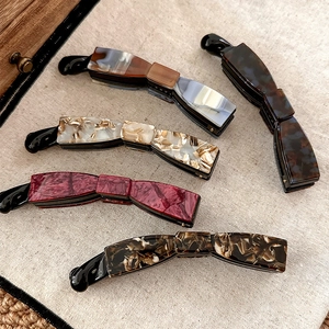 Vintage Marble Pattern Banana Hair Clip Polycarbonate Resin Bowknot Shape Hair Claw Ponytail Holder Women Daily Accessories