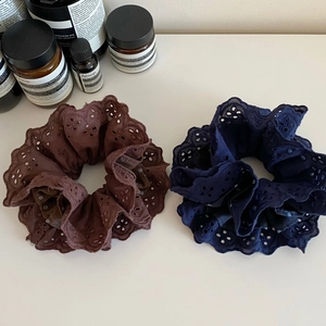 Vintage layered lace polka dot oversized scrunchies in dark brown and navy blue colors