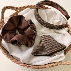 Vintage Tweed Plaid Hair Accessories Set For Women Elegant Houndstooth Hair Claw Clip Headband Scrunchie Daily Decoration