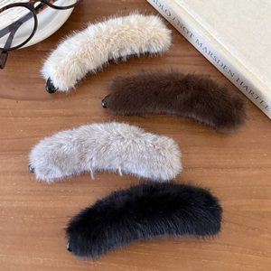 Damen Herbst Winter Plüsch Kunstpelz Bananen Haarclip Eleganter Harz Haargreifer Für Hohen Pferdeschwanz Haarschmuck