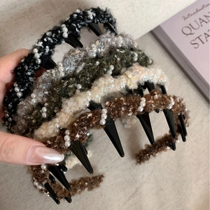 Eleganter Plüsch Imitationsperle Haarreif Mit Zähnen Rutschfest Hoch Haarreif Für Damen Koreanischer Stil Tweed Stoff Haarschmuck