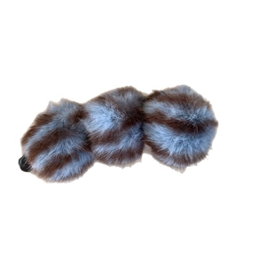 Pince à cheveux banane en peluche pour femme avec boules de fausse fourrure rayées marron et gris