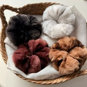 Chouchous en Peluche Fausse Fourrure pour Femmes Automne Hiver Doux Oversize Couleur Unie Élastiques Accessoires Cheveux