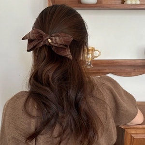 Vintage Brown Plaid Bow Hair Clip For Women Handmade Fabric Checkered Ribbon Hairpin Retro Elegant Styling Hair Accessory