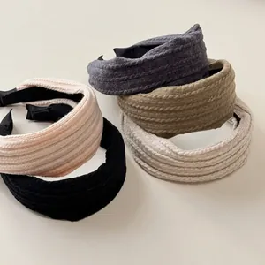 Serre-Tête Large en Tricot Vintage pour Femmes Bandeau à Rayures Épais Lavage du Visage Accessoires de Cheveux Chauds d'Hiver Fait Main