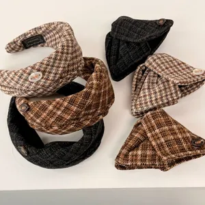 Serre-têtes en tweed à carreaux, motifs pied-de-poule avec boutons décoratifs et tags