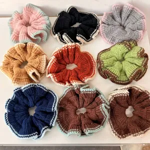 Chouchous en Fil de Laine Tricoté pour Femmes Style Coréen Couleur Contrastée Bord de Fleur Élastiques à Cheveux Automne Hiver