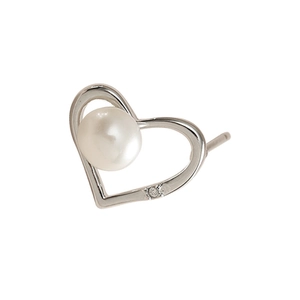 Elegant heart-shaped pearl stud earrings with sparkling cubic zirconia in silver finish