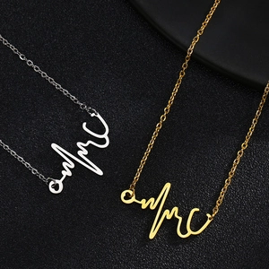 Collier en Acier Titane Stéthoscope ECG Battement de Coeur Or Argent Pendentif Ligne de Pouls Bijoux Médicaux Cadeau pour Femme