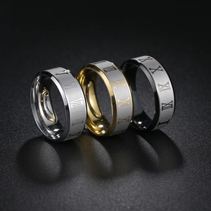 Bagues 8mm chiffres romains en acier inoxydable argent, or et noir avec finition sablée mate