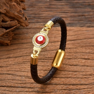 Bracciale in pelle intrecciata nera con ciondolo occhio della fortuna e chiusura magnetica