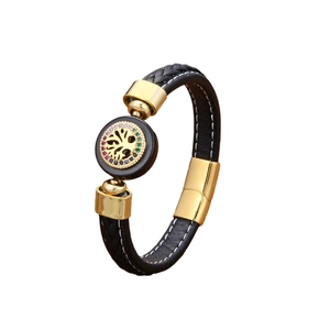 Bracelet en cuir tressé noir avec breloque arbre de vie dorée et cristaux multicolores