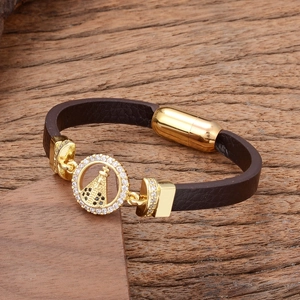Bracelet bohème en cuir marron avec fermoir magnétique doré et pendentif en cristal