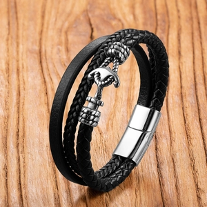 Mehrlagiges Lederarmband für Herren mit silbernem Anker-Charm und Magnetverschluss