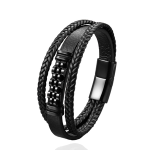 Bracciale multistrato da uomo in pelle nera intrecciata con chiusura magnetica