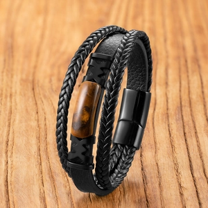 Bracciale multistrato in pelle da uomo con pietra occhio di tigre e chiusura magnetica