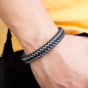 Fashionable braided leather rope bracelet with magnetic clasp for men in black and grey