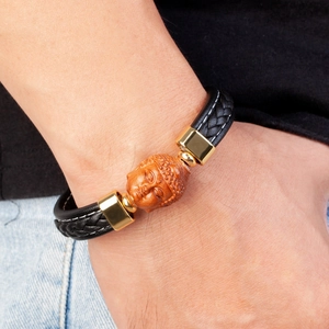 Handgefertigtes gewebtes schwarzes Lederarmband für Herren mit goldenem Buddha-Kopf-Anhänger