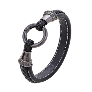 Bracciale classico in pelle intrecciata per uomo con cuciture bianche e chiusura in metallo
