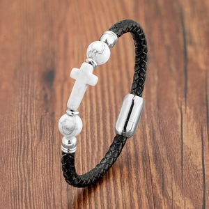 Bracelet en Cuir Tressé Vintage pour Hommes Avec Pendentif Croix en Acier Inoxydable et Perles en Pierre Naturelle Religieux