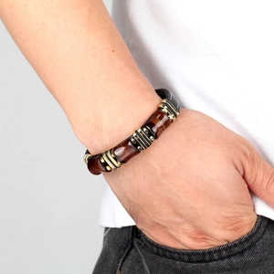 Bracelet pour homme en cuir tressé noir avec pierres oeil de tigre rouges