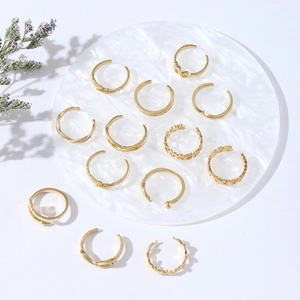 12Pcs vintage gold metal toe ring set with heart star and moon geometric shapes