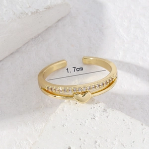 Zweilagiger goldener offener Ring mit Zirkon-Herz und 1,7 cm Innendurchmesser Angabe