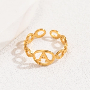 Anello minimalista a catena con lettera A in acciaio inossidabile dorato regolabile