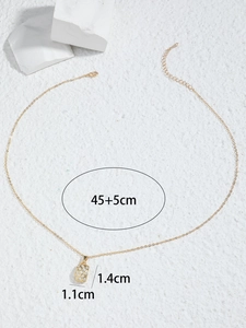 Detail shot of pineapple zircon pendant with 45+5cm chain on minimalist background