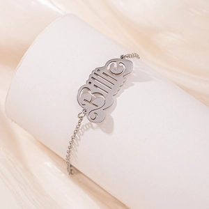 Bracelet Billie en acier inoxydable argenté poli avec une chaîne à maillons en O épurée