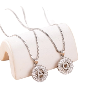 Luxury 26 letters pendant necklace with baguette zircon and silver box chain